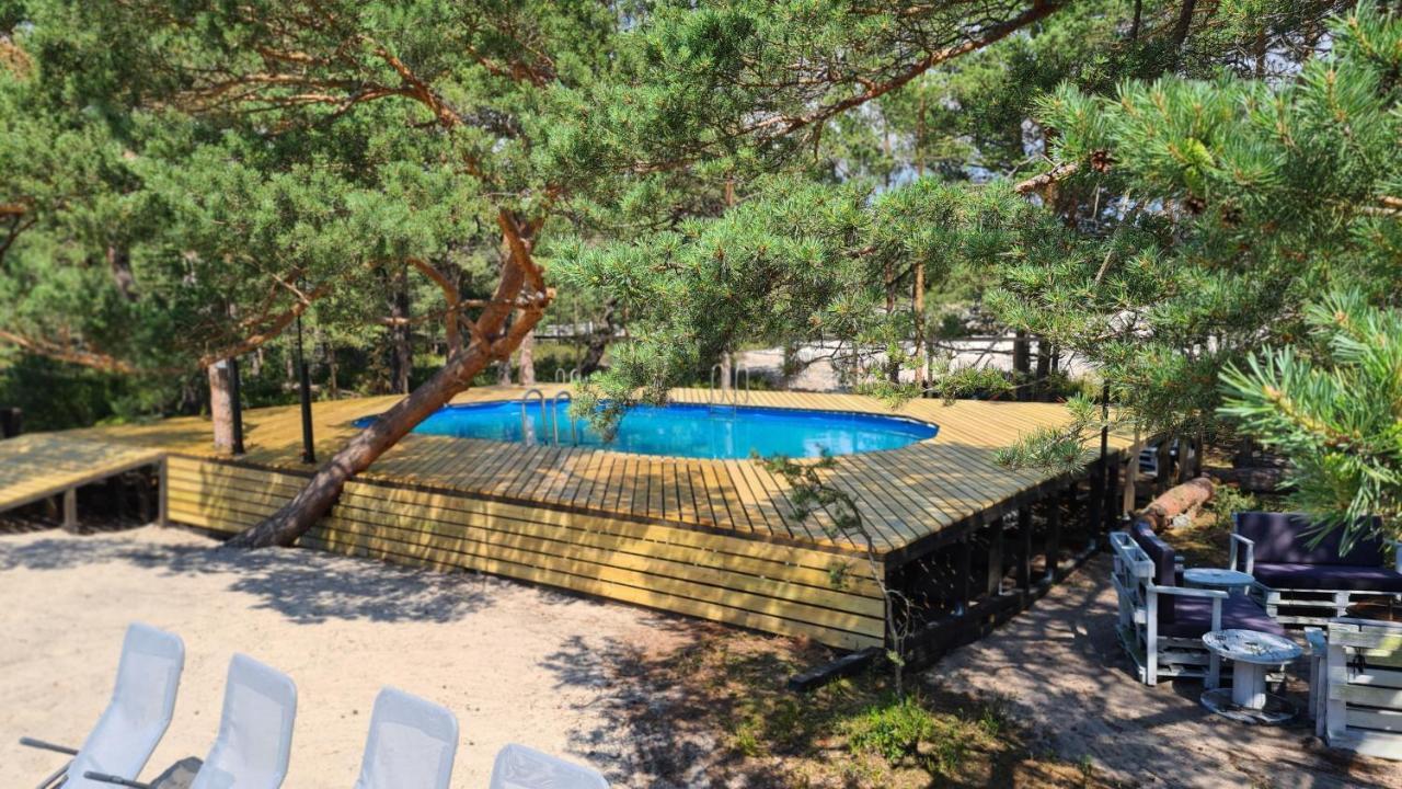 Sub Hel. Budzetowe Pokoje W Domu Z Basenem. Wokol Domu Tylko Natura. Balkon Zbyteczny. Εξωτερικό φωτογραφία